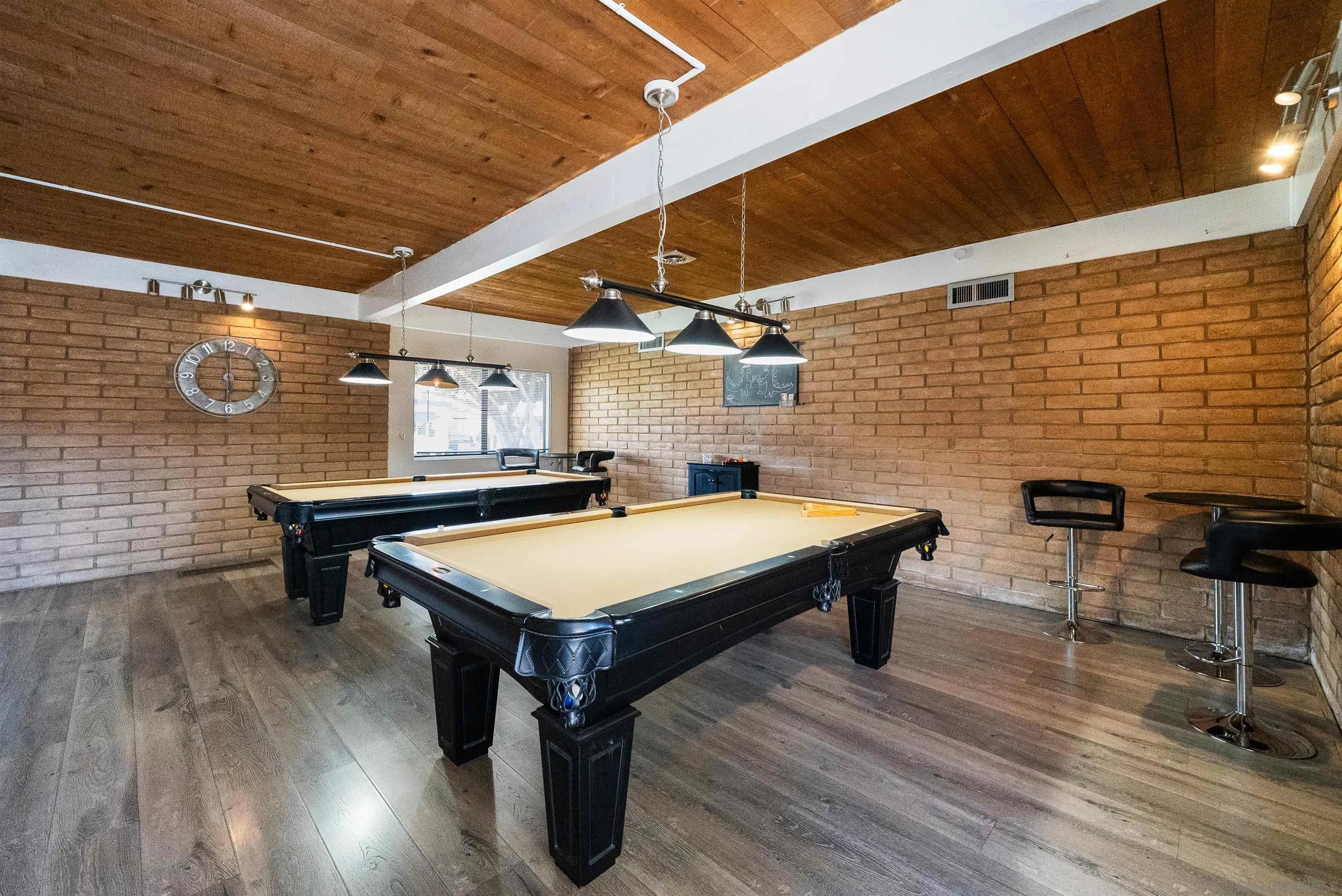 450 E Bradley Unit 121