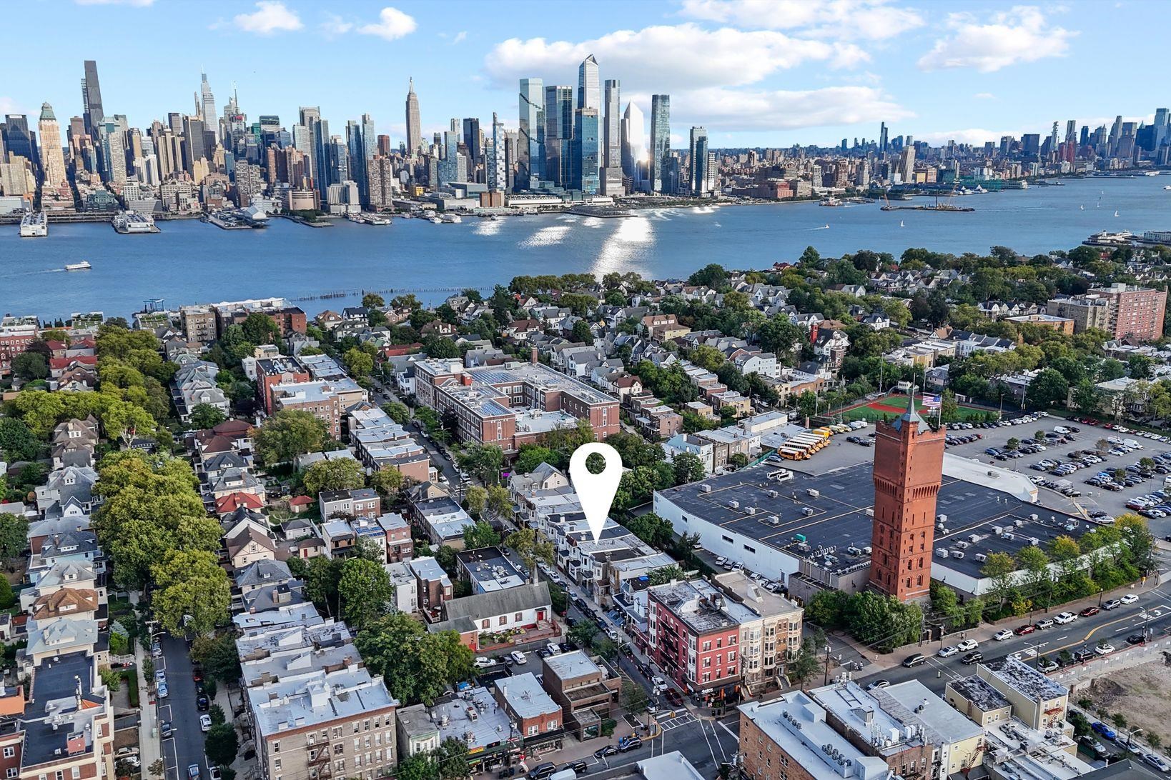 83 LIBERTY PL Unit: #2