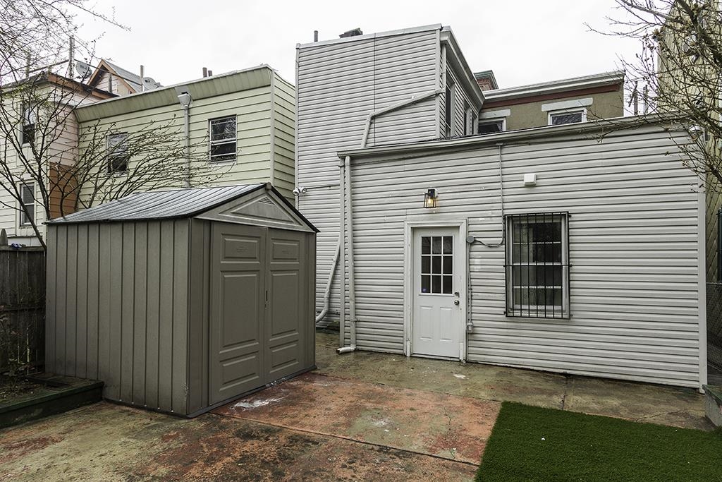123 WEBSTER AVE