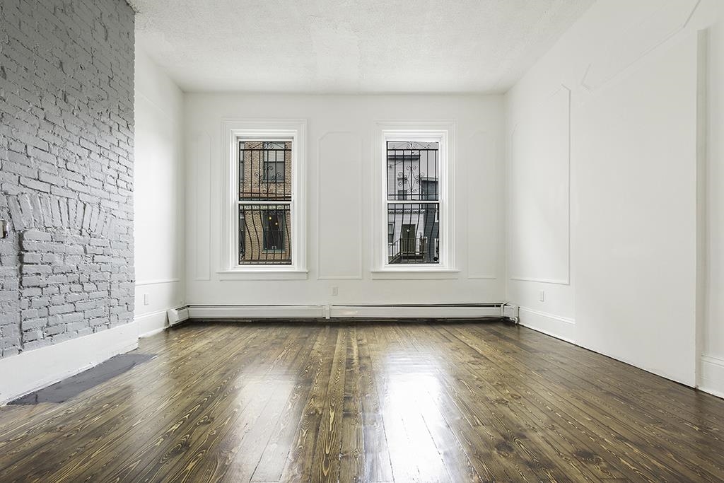 123 WEBSTER AVE