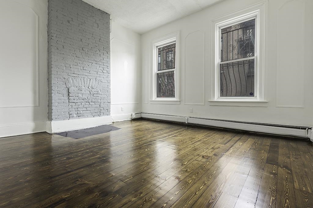 123 WEBSTER AVE