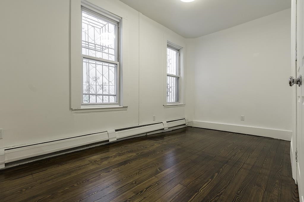 123 WEBSTER AVE