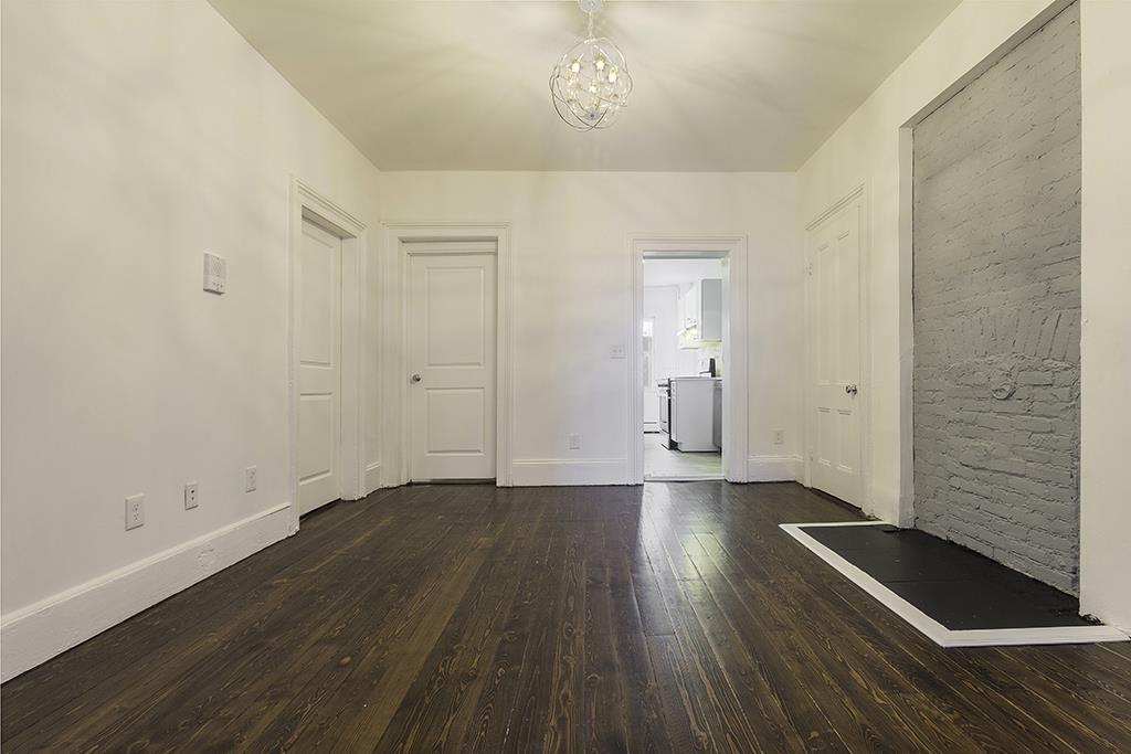 123 WEBSTER AVE