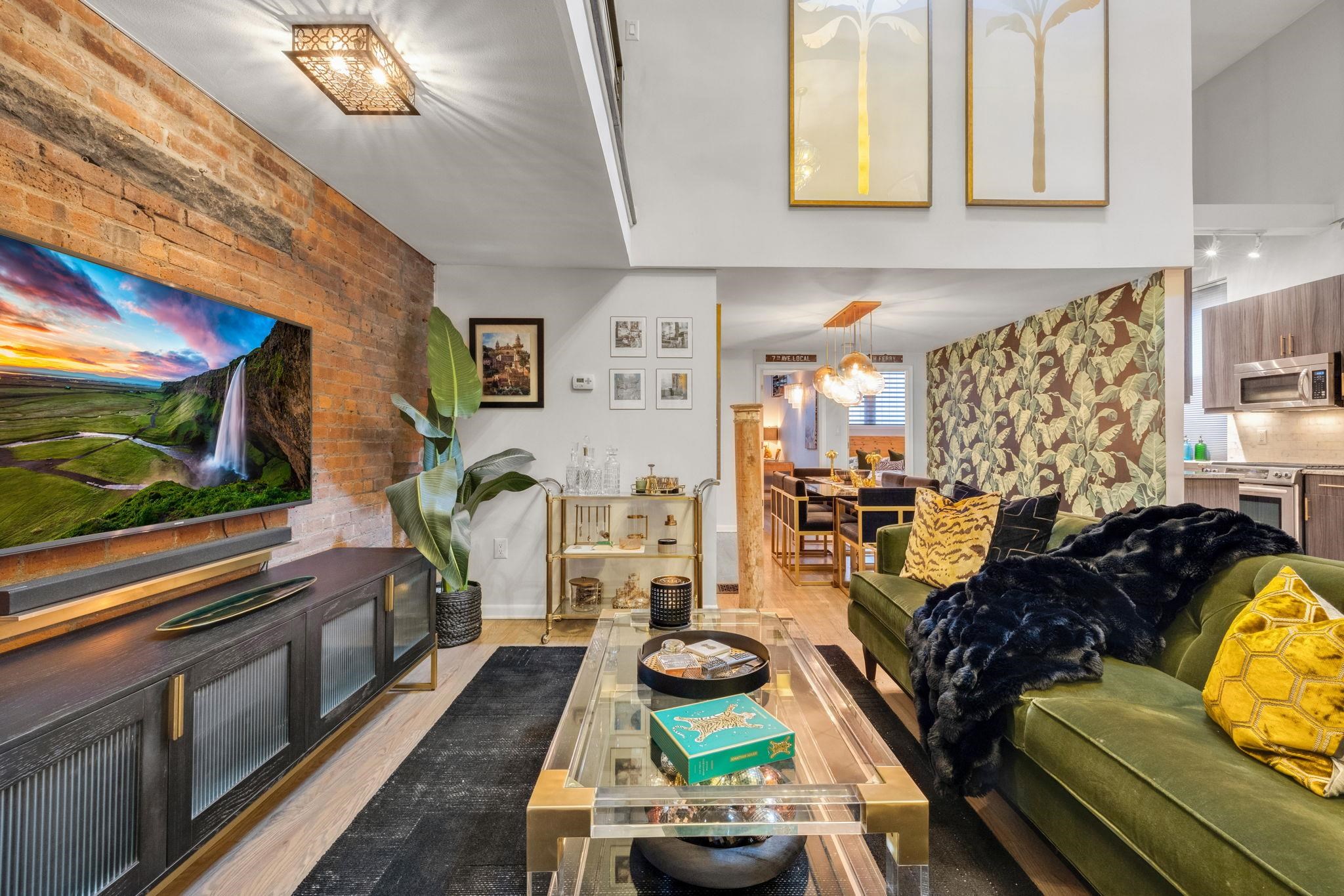 187 WAYNE ST Unit: 115C