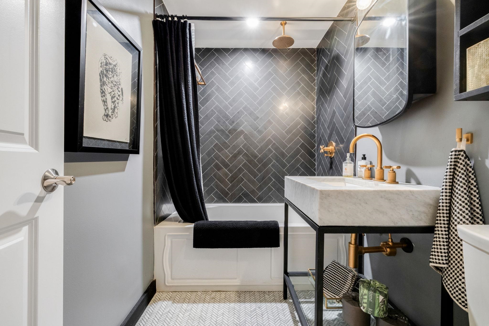 187 WAYNE ST Unit: 115C