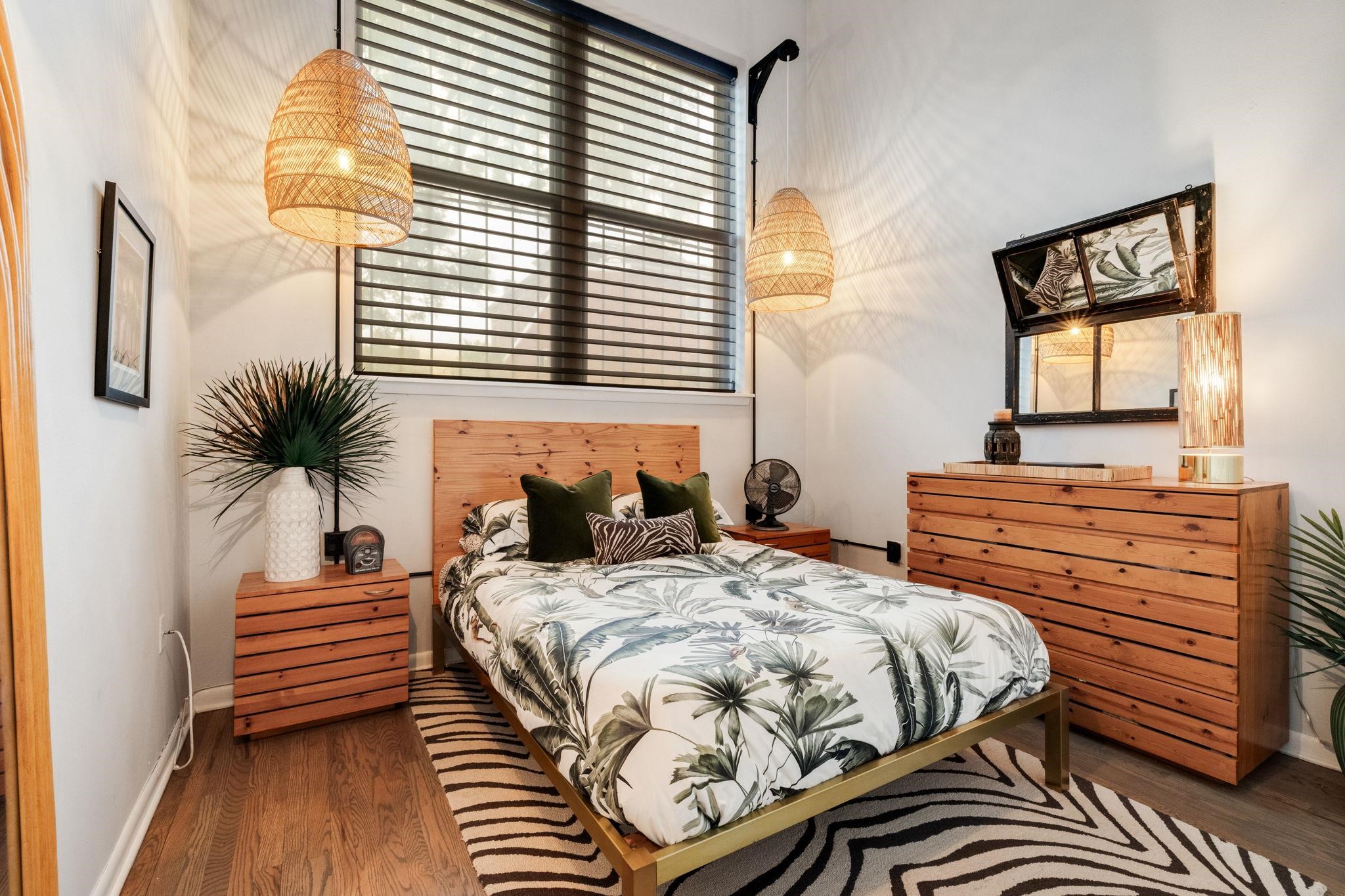 187 WAYNE ST Unit: 115C