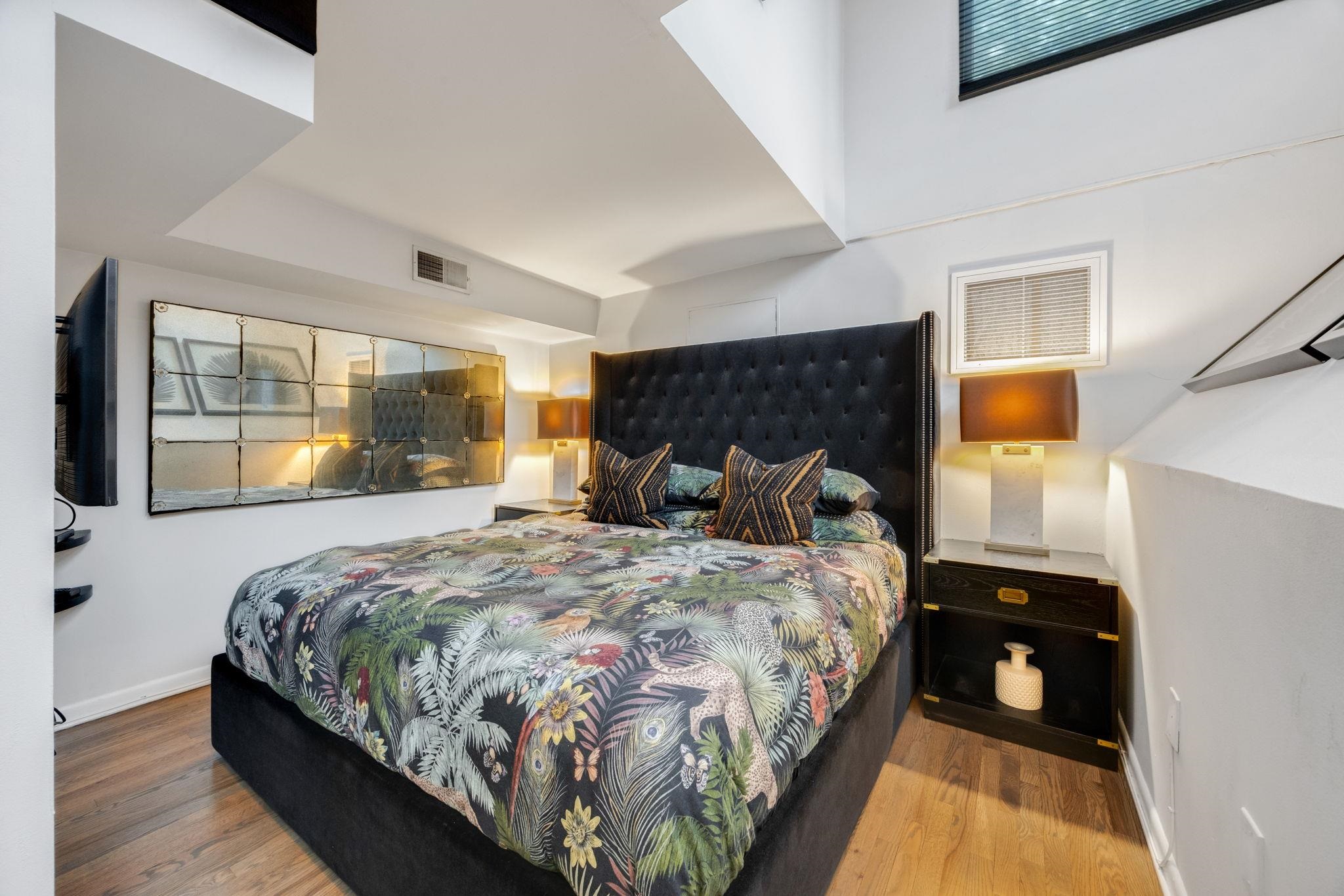 187 WAYNE ST Unit: 115C