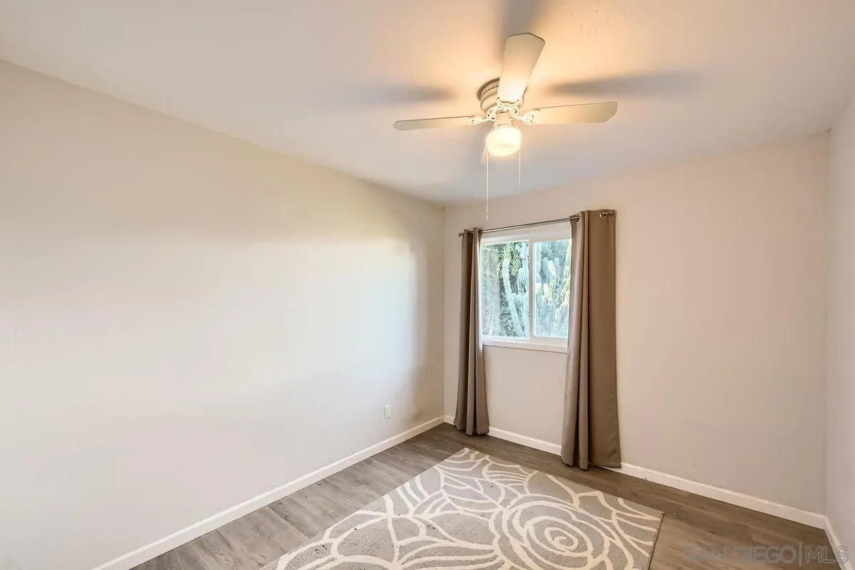 9477 Ronnie Ct