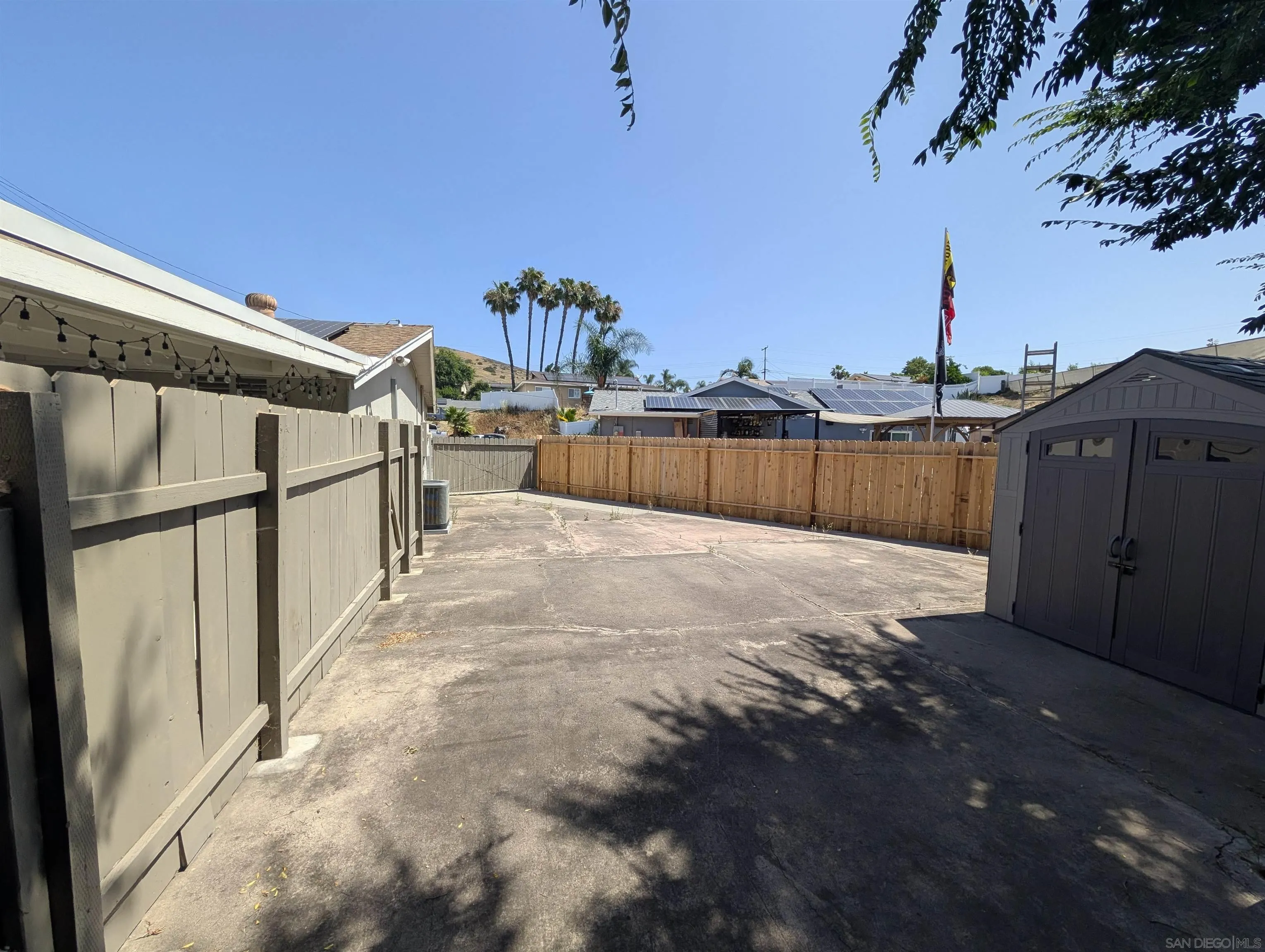 9477 Ronnie Ct