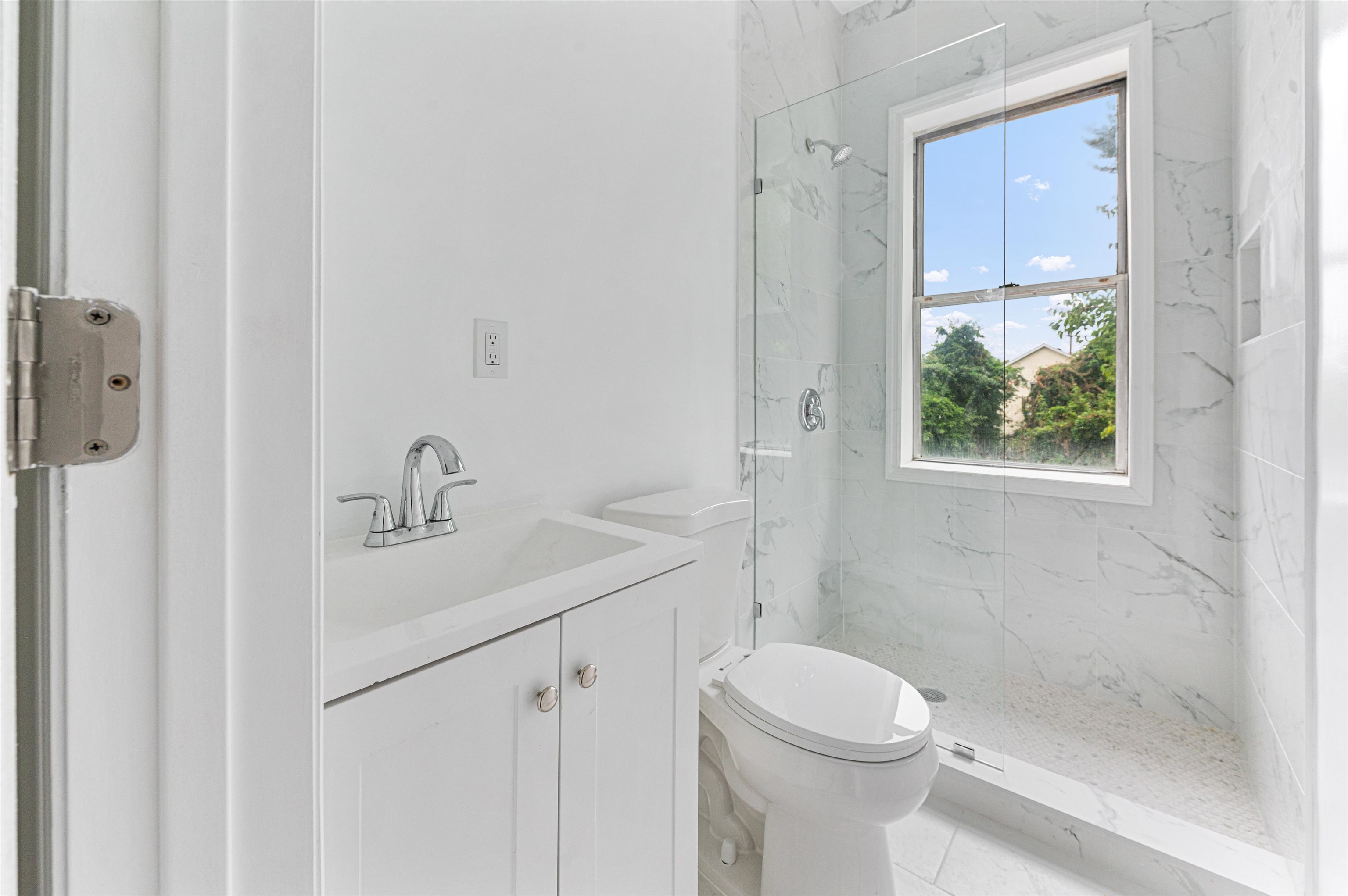 246 CLERK ST