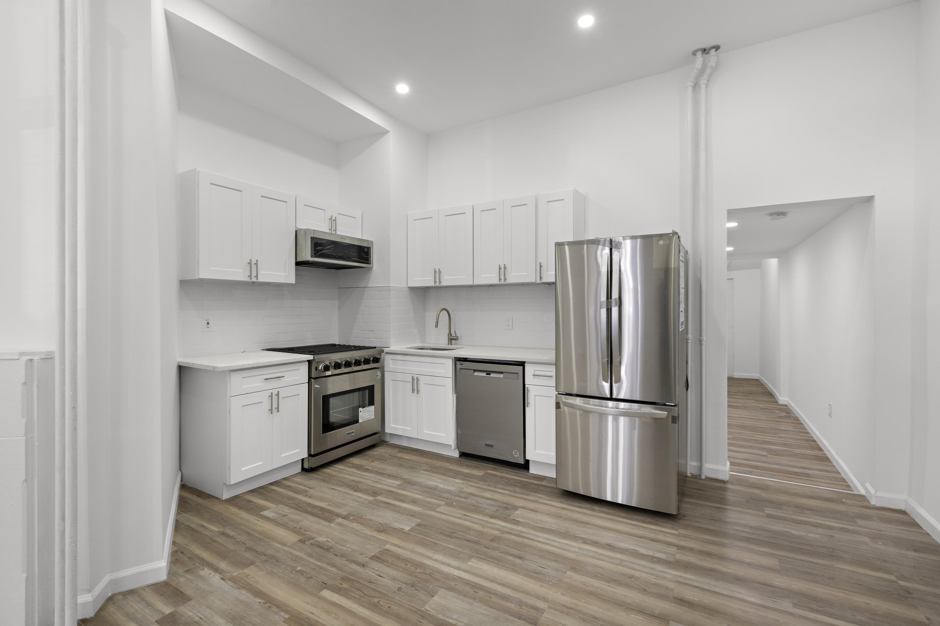 246 CLERK ST