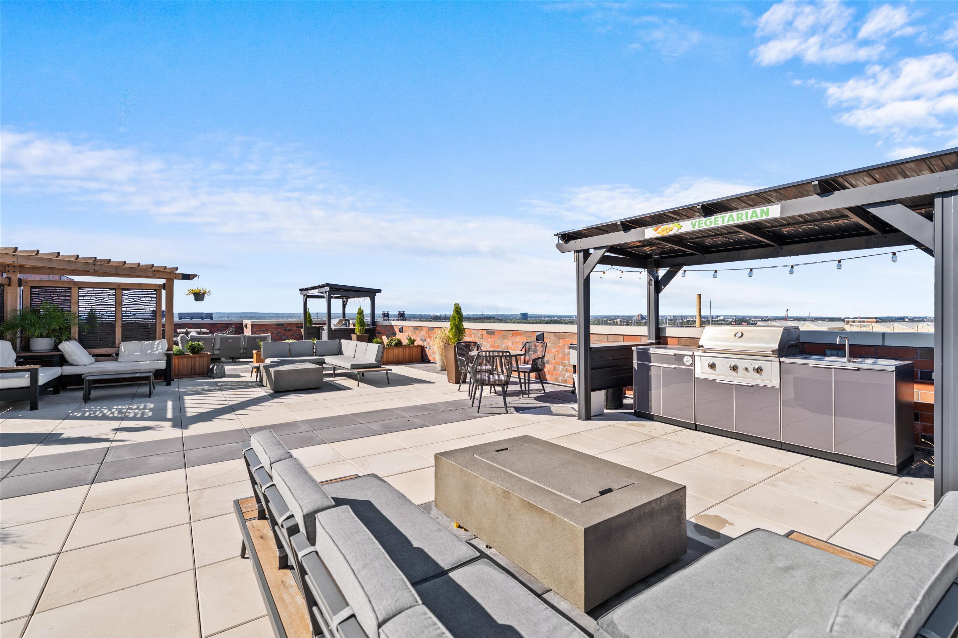 161 VAN WAGENEN AVE Unit: 507