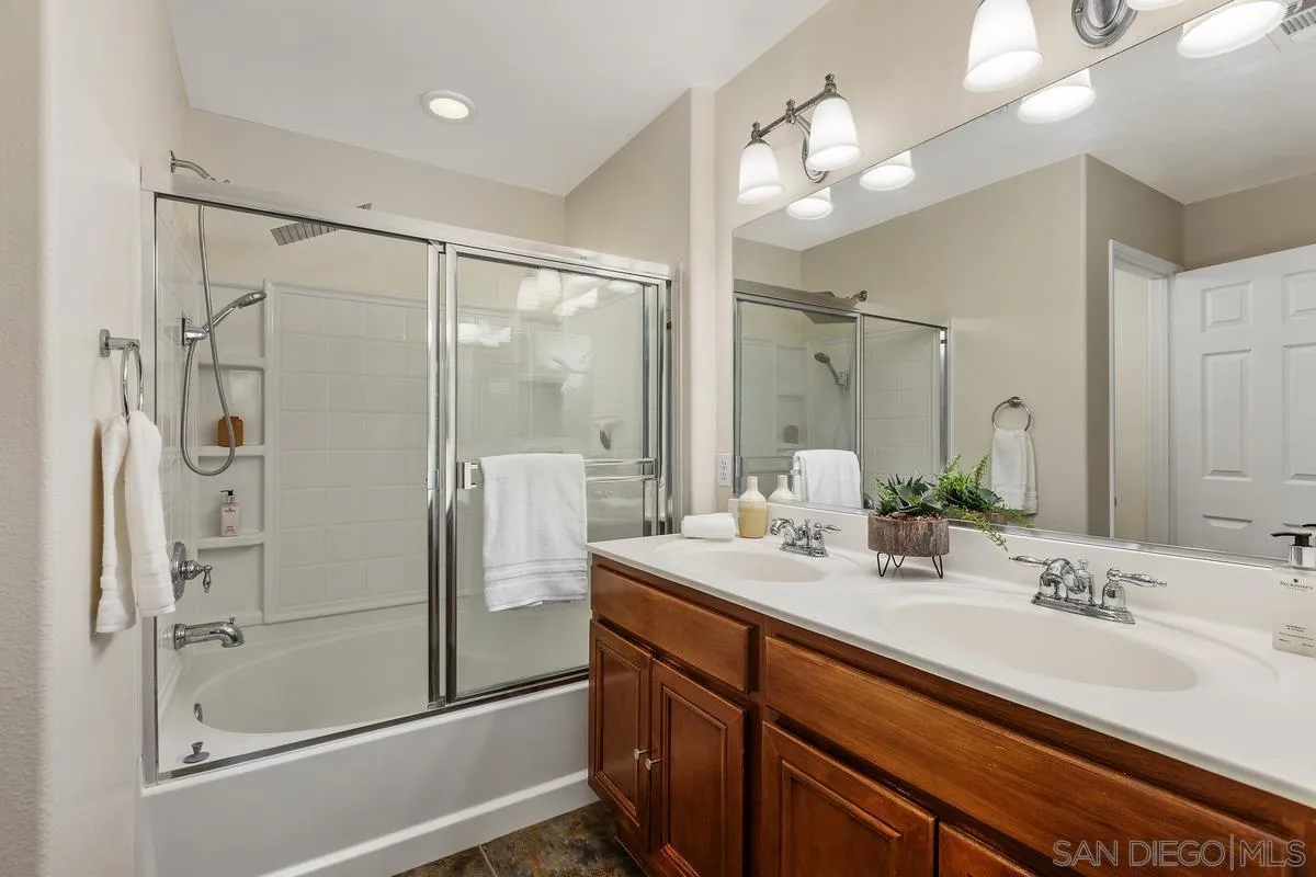 16910 Bixby St Unit 2
