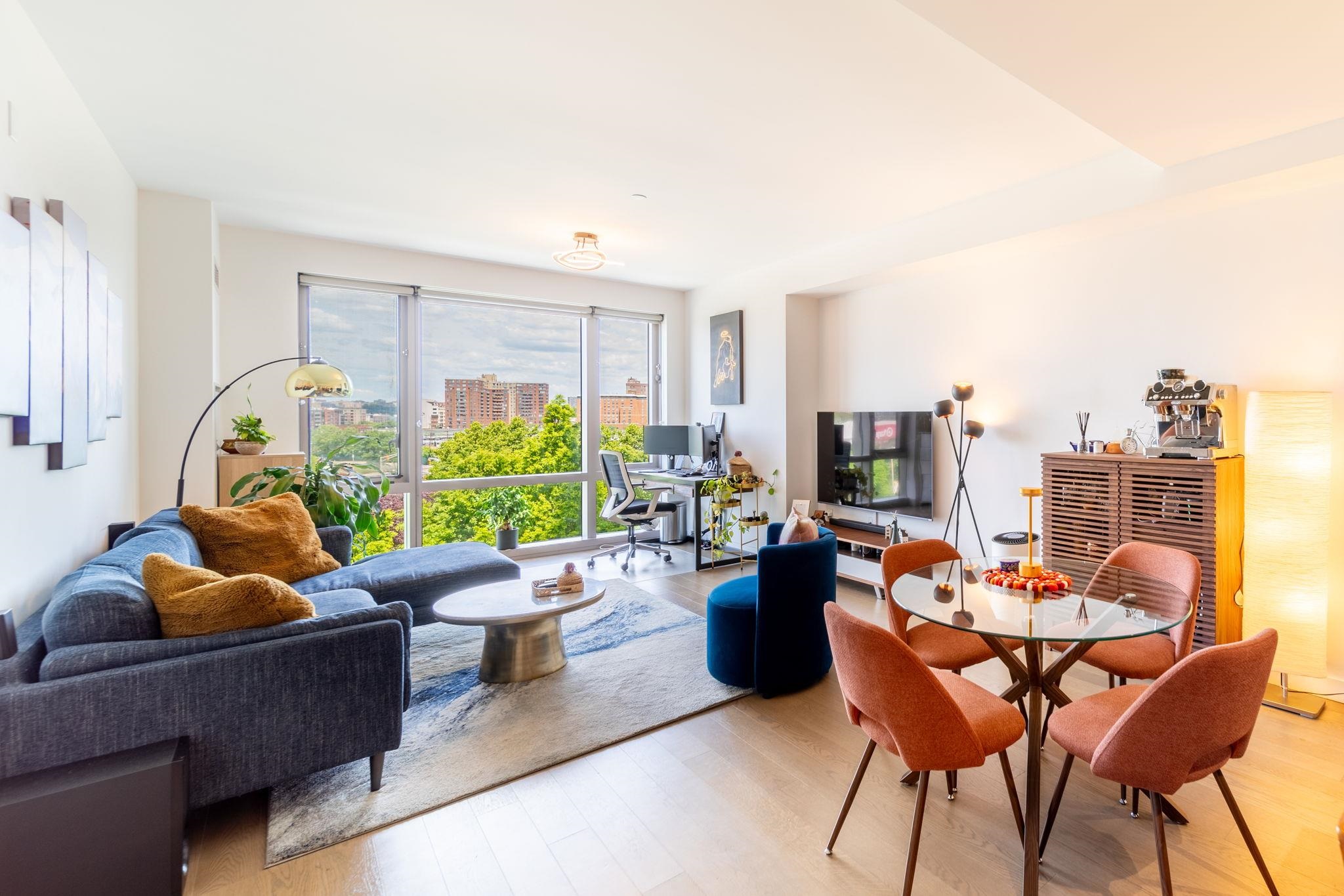 75 PARK LANE SOUTH Unit: 406