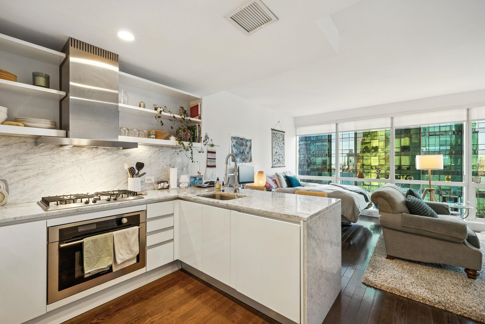 77 HUDSON ST Unit: 2513