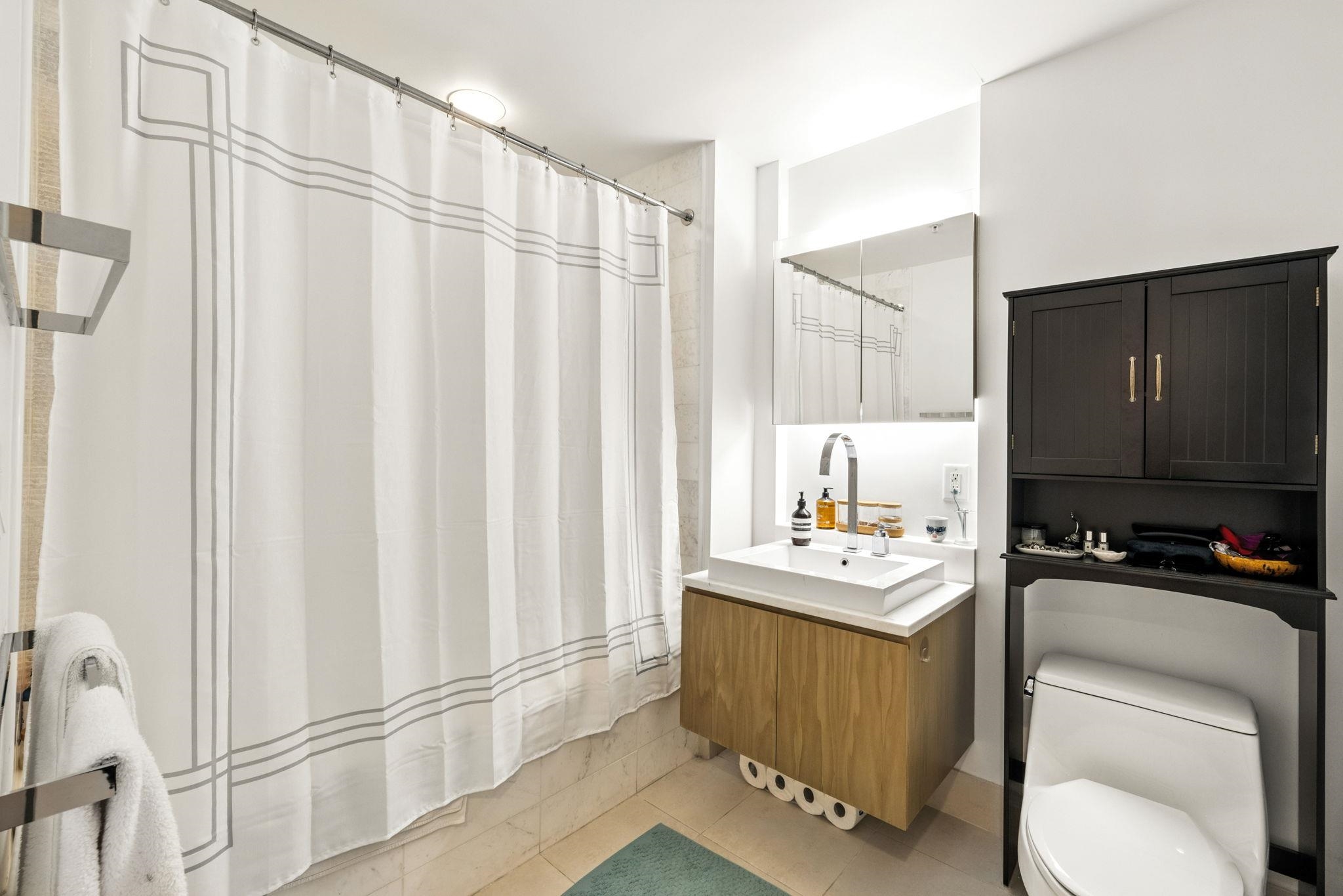 77 HUDSON ST Unit: 2513