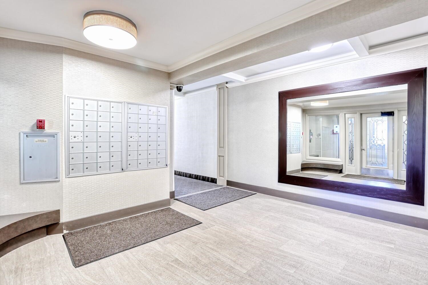 326 BRIDGE PLAZA NORTH Unit: 5D