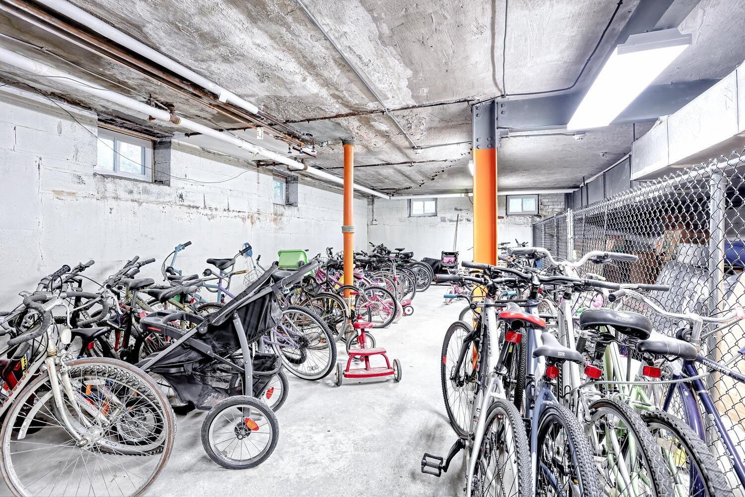 326 BRIDGE PLAZA NORTH Unit: 5D