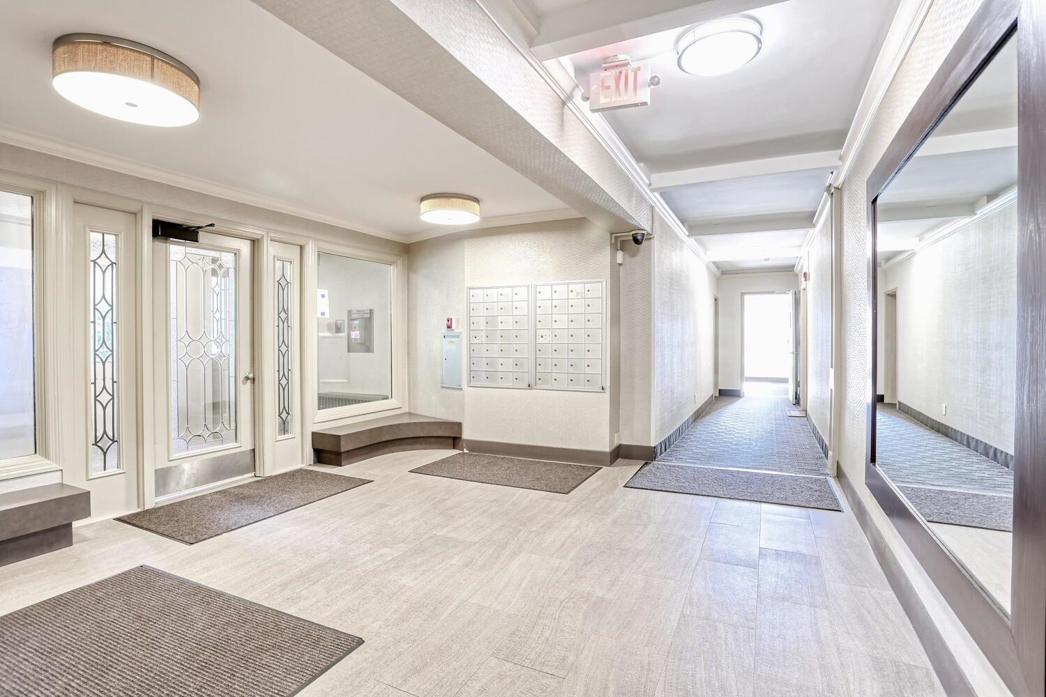 326 BRIDGE PLAZA NORTH Unit: 5D