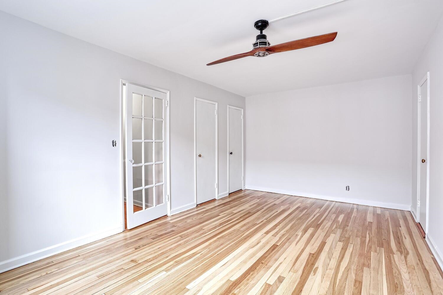 326 BRIDGE PLAZA NORTH Unit: 5D