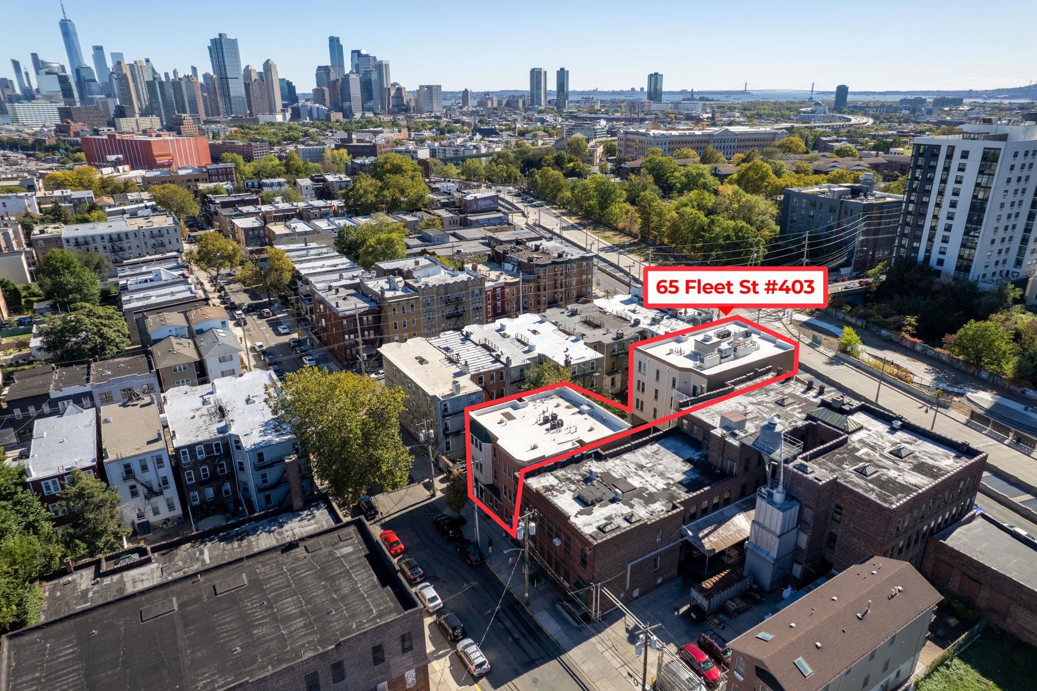 65 FLEET ST Unit: 403