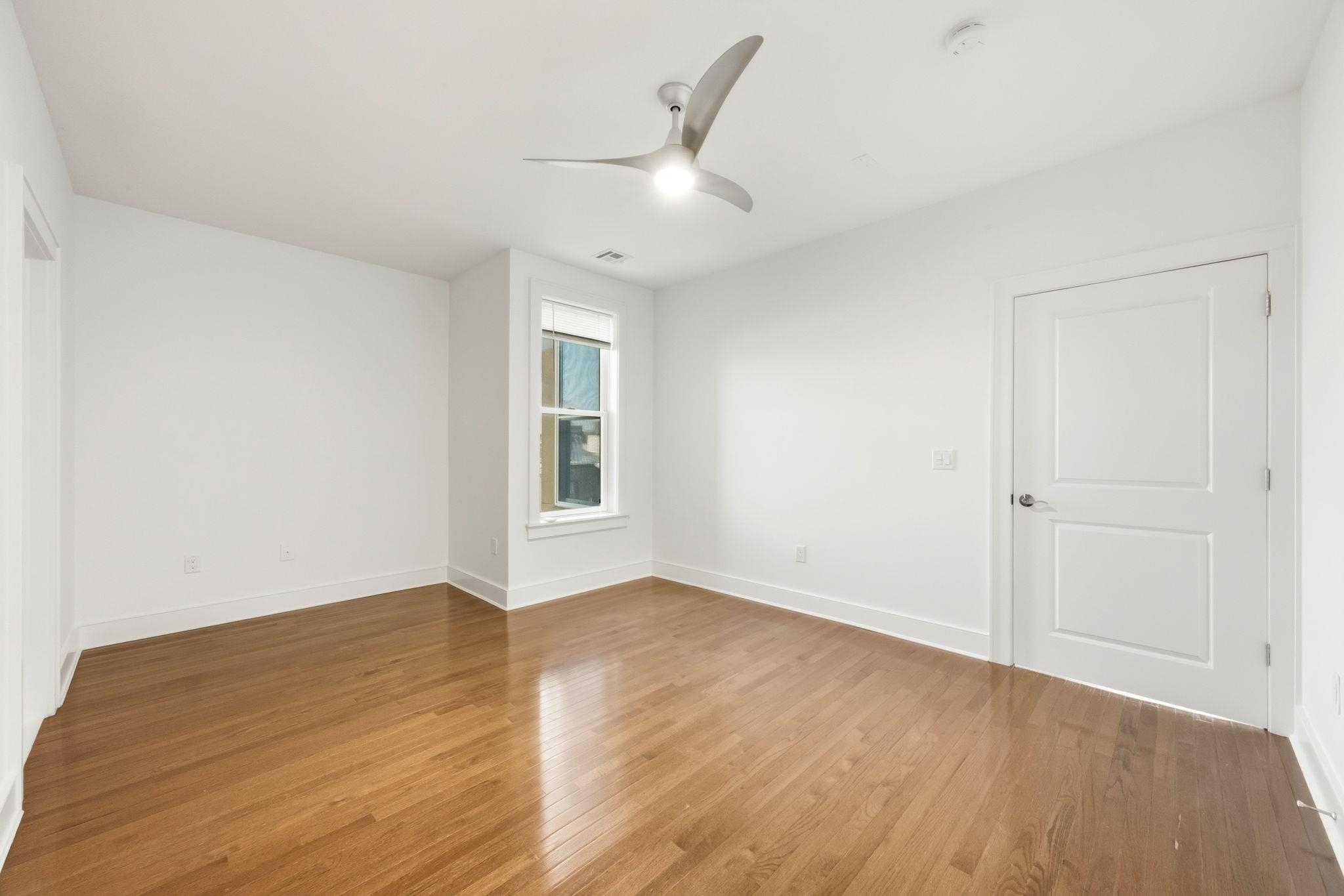 65 FLEET ST Unit: 403