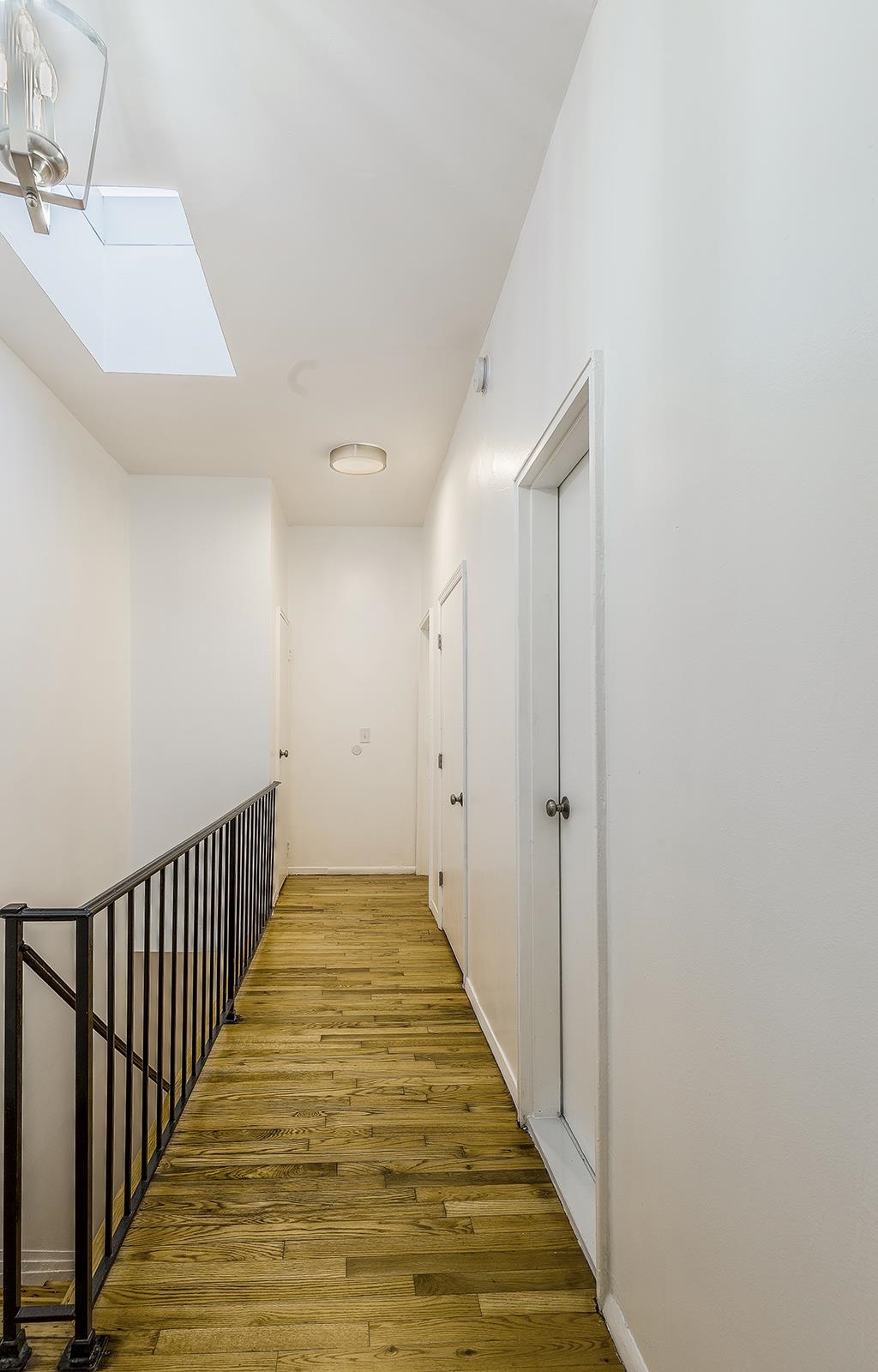 14 MONTICELLO AVE