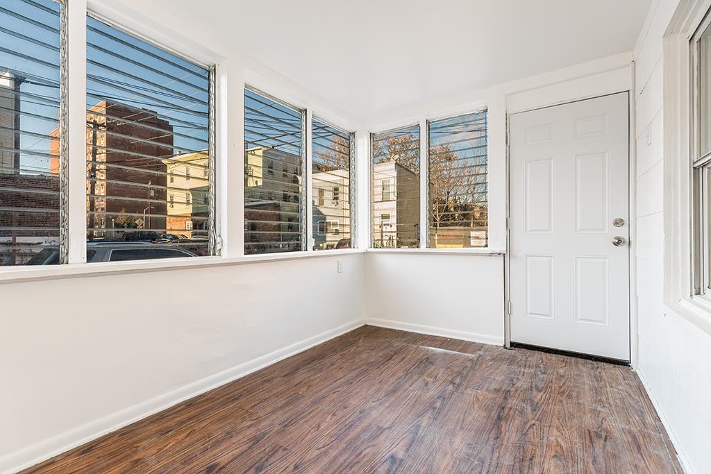 117 SHERMAN AVE