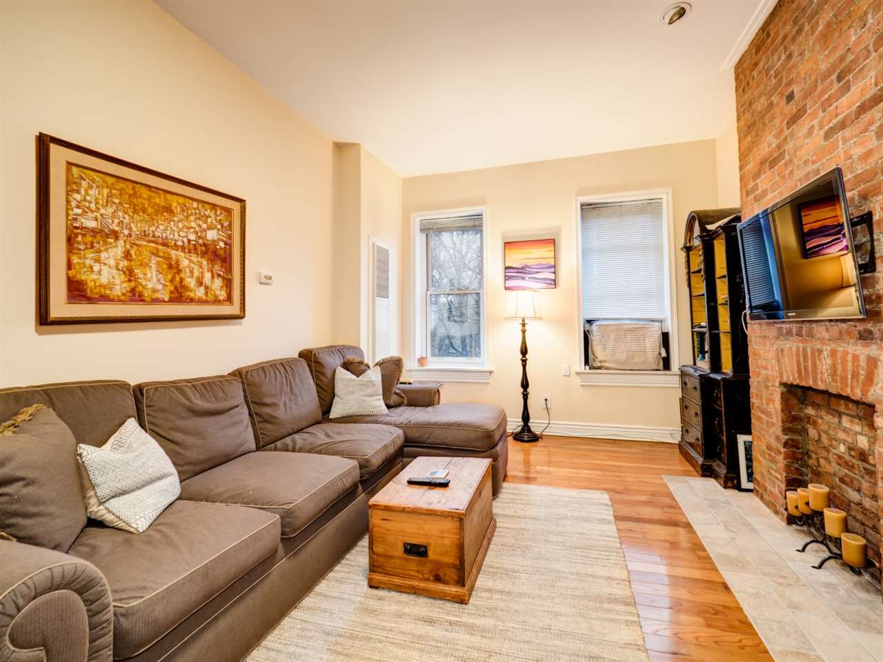 264 9TH ST Unit: 3F