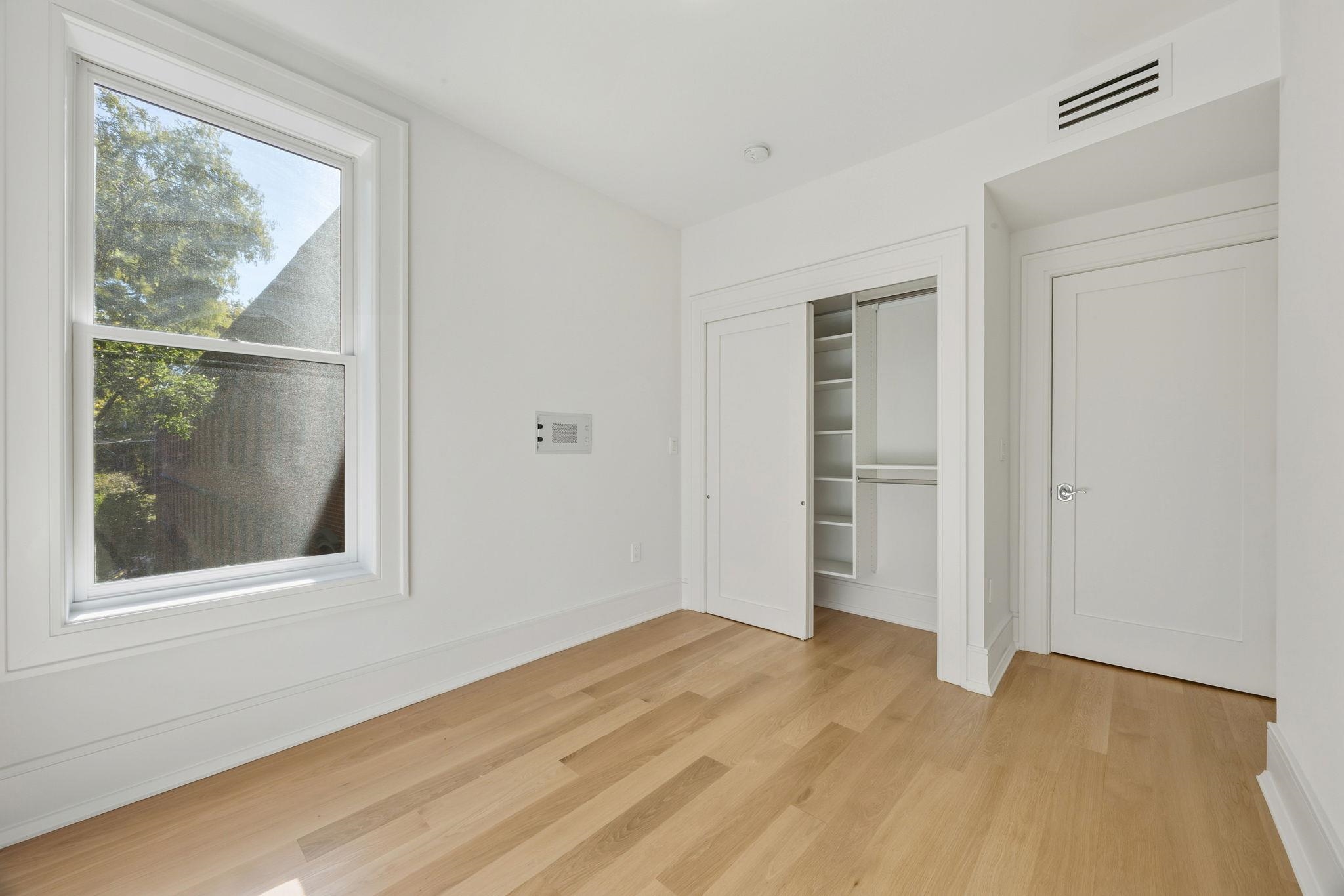 647 JERSEY AVE Unit: PH