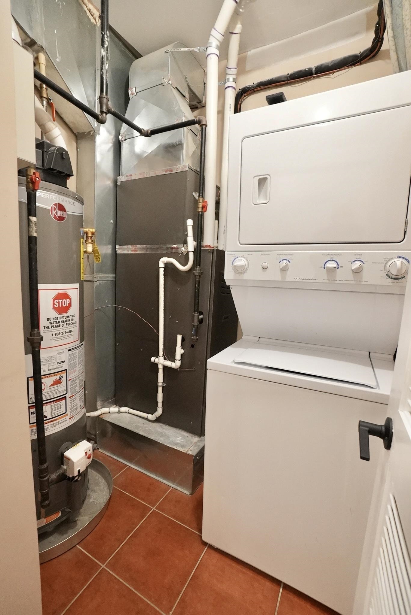 5 MONITOR ST Unit: 201