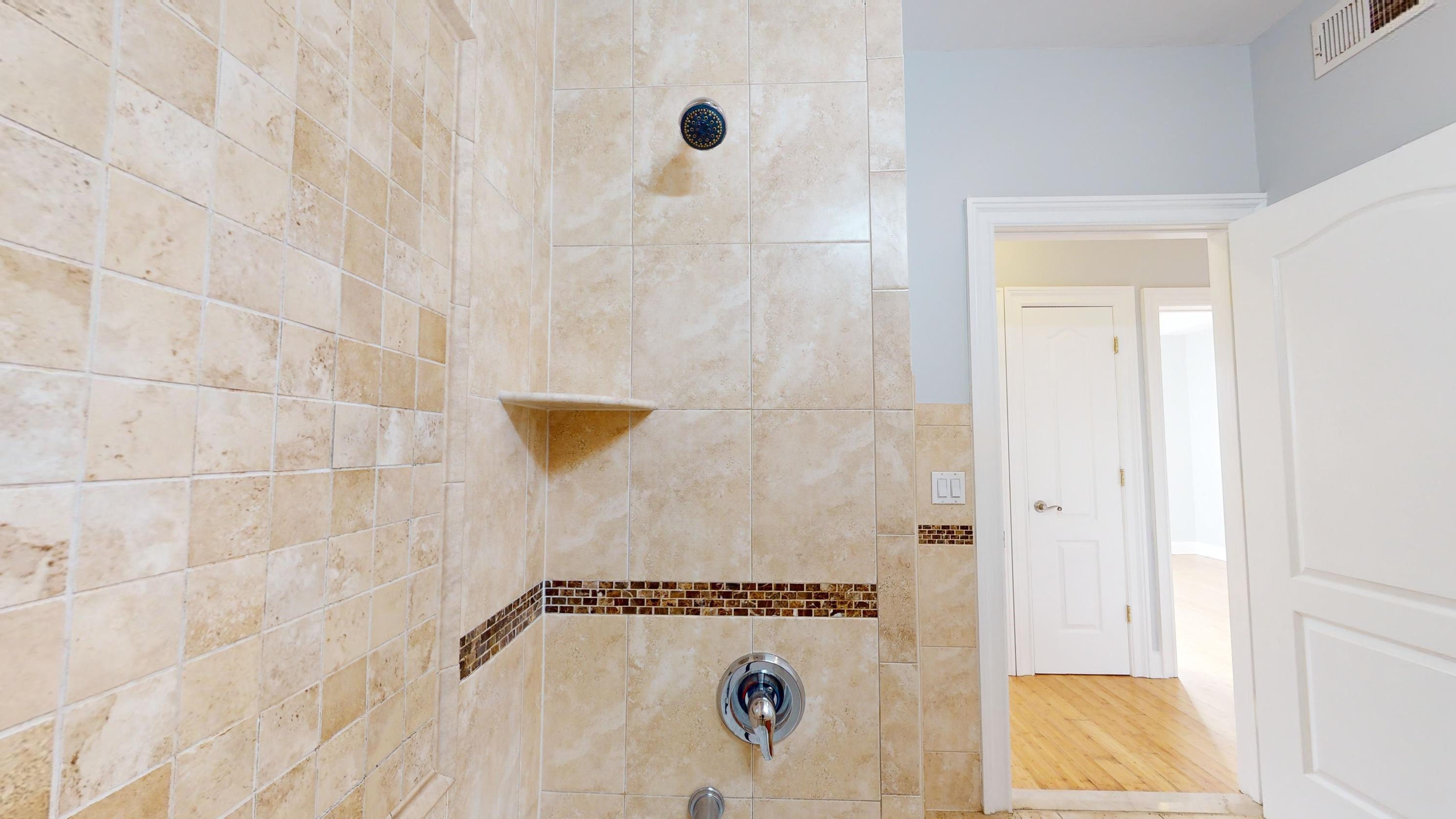 5 MONITOR ST Unit: 302