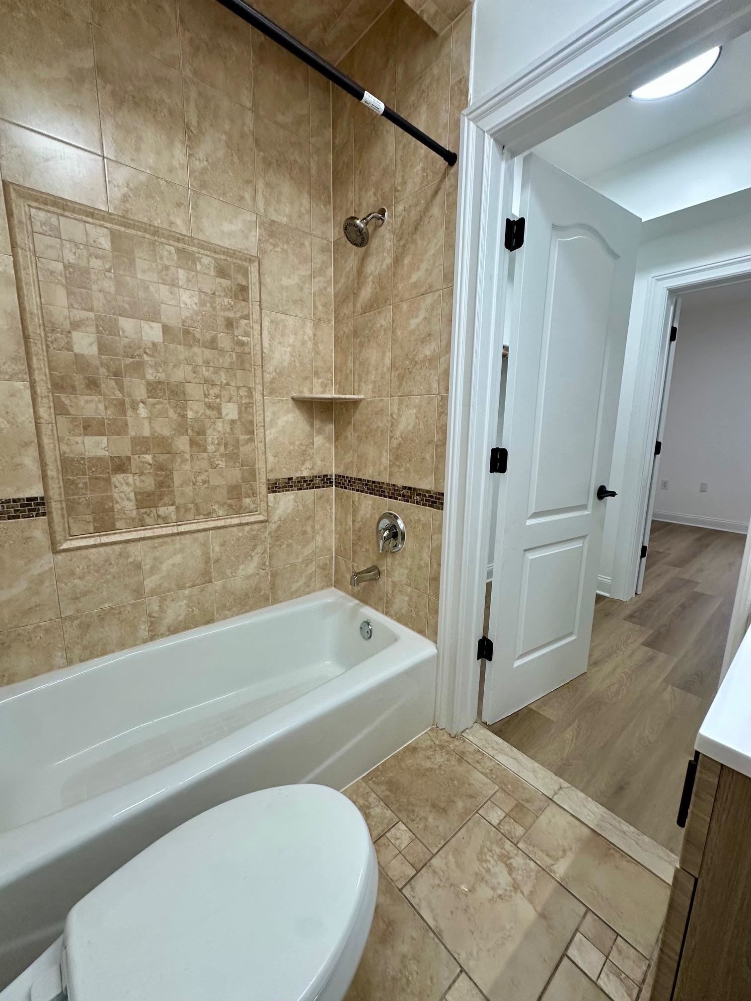 5 MONITOR ST Unit: 202