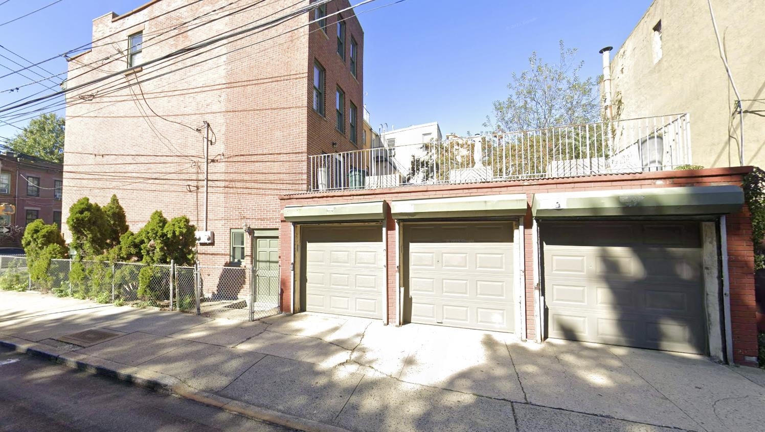 104 ERIE ST