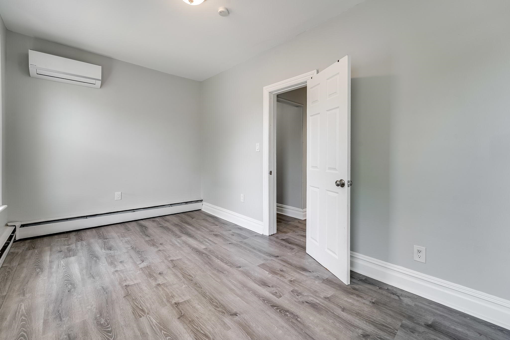 214 OLEAN AVE Unit: 2