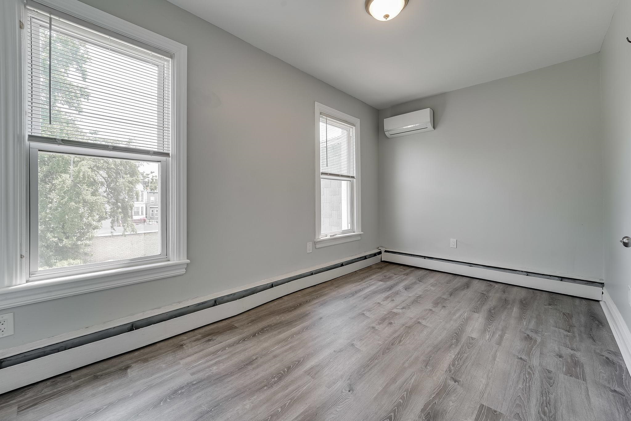 214 OLEAN AVE Unit: 2