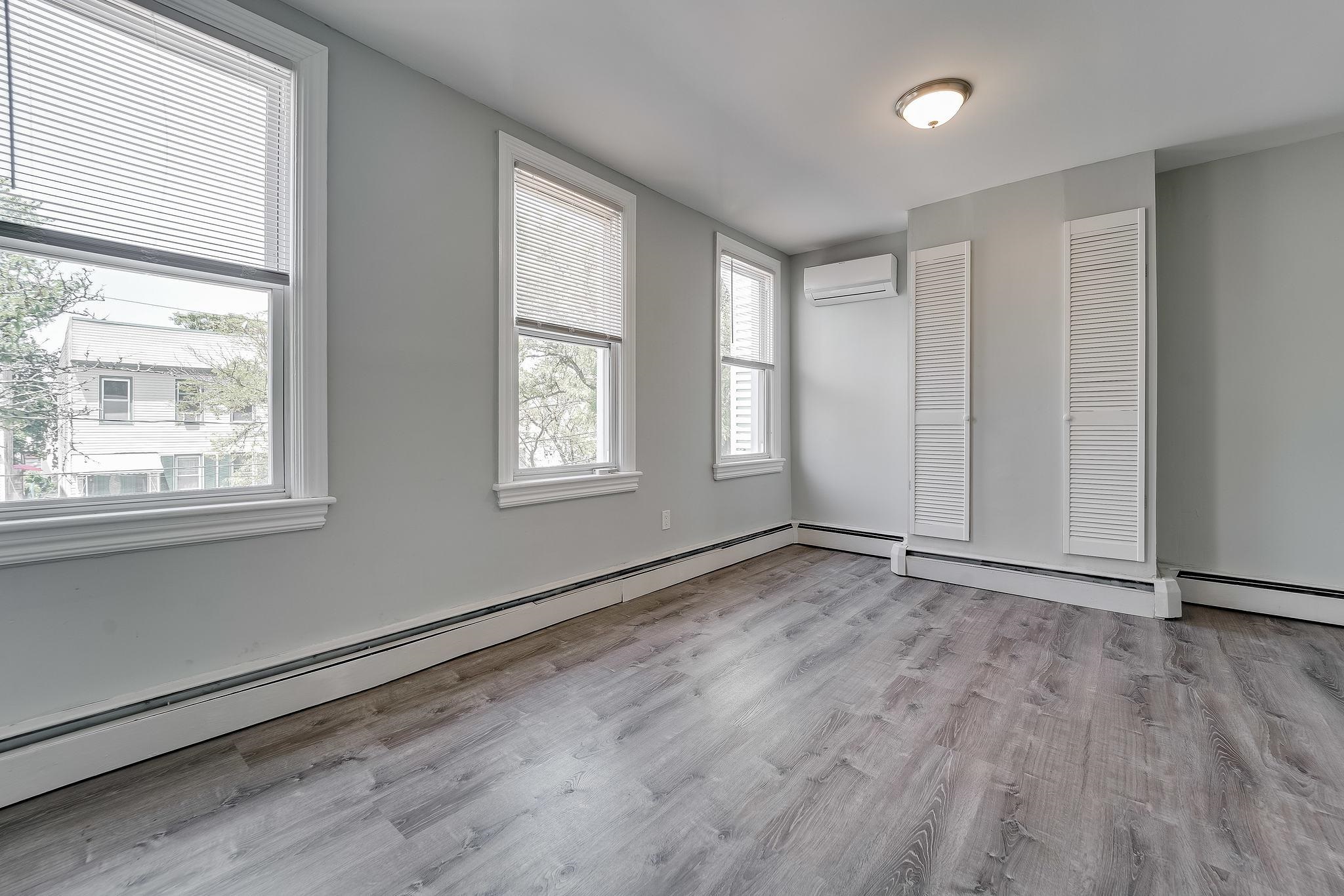 214 OLEAN AVE Unit: 2