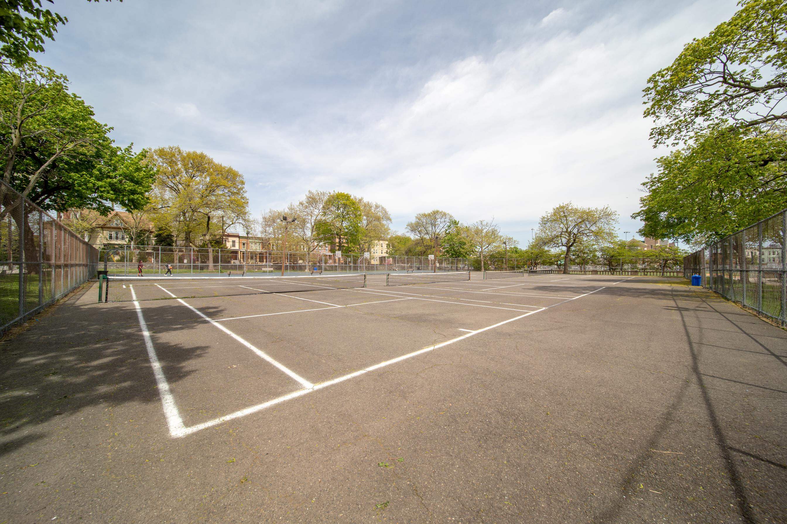 465 PALISADE AVE Unit: 1R