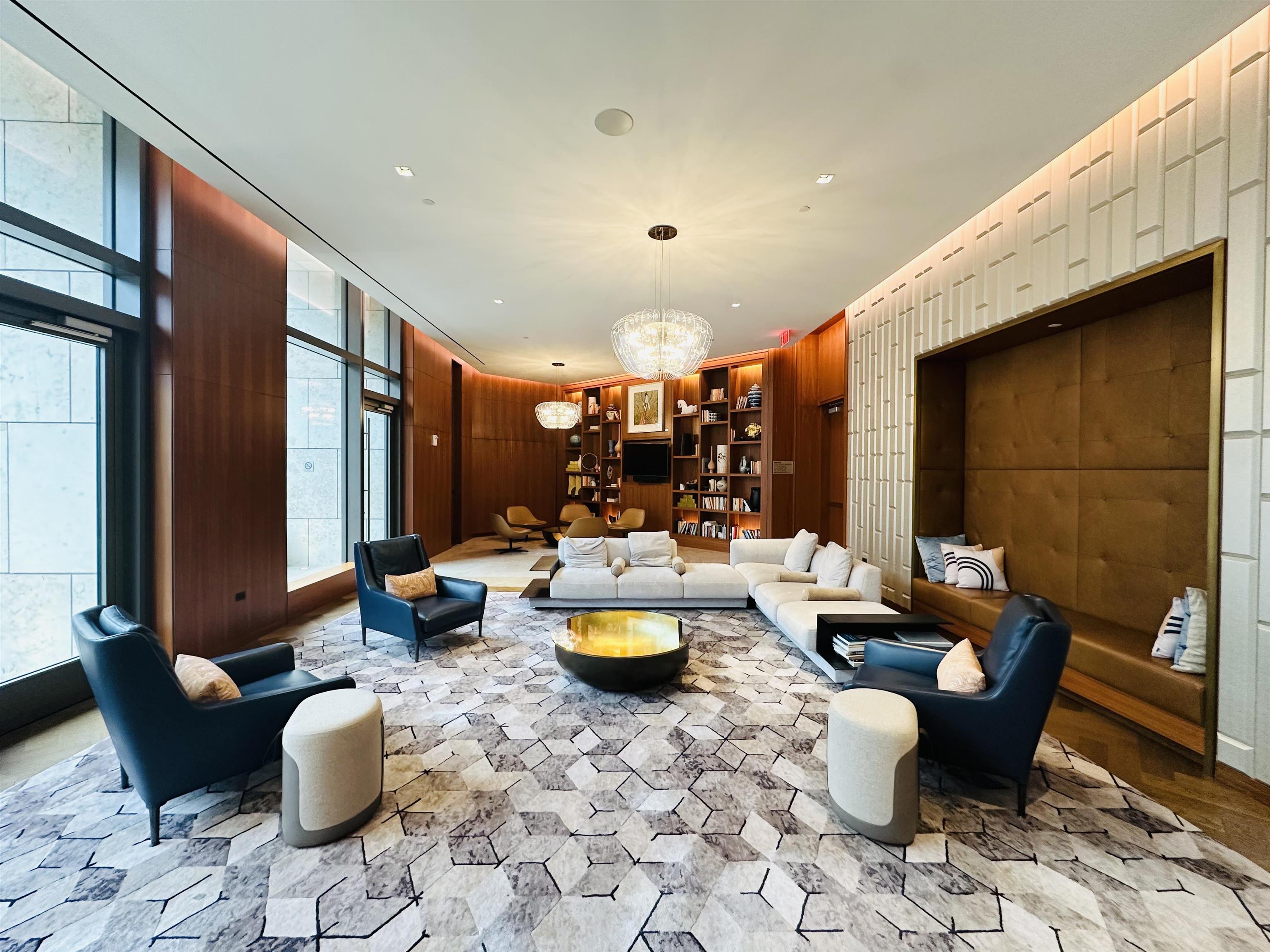 99 HUDSON ST Unit: 2902R