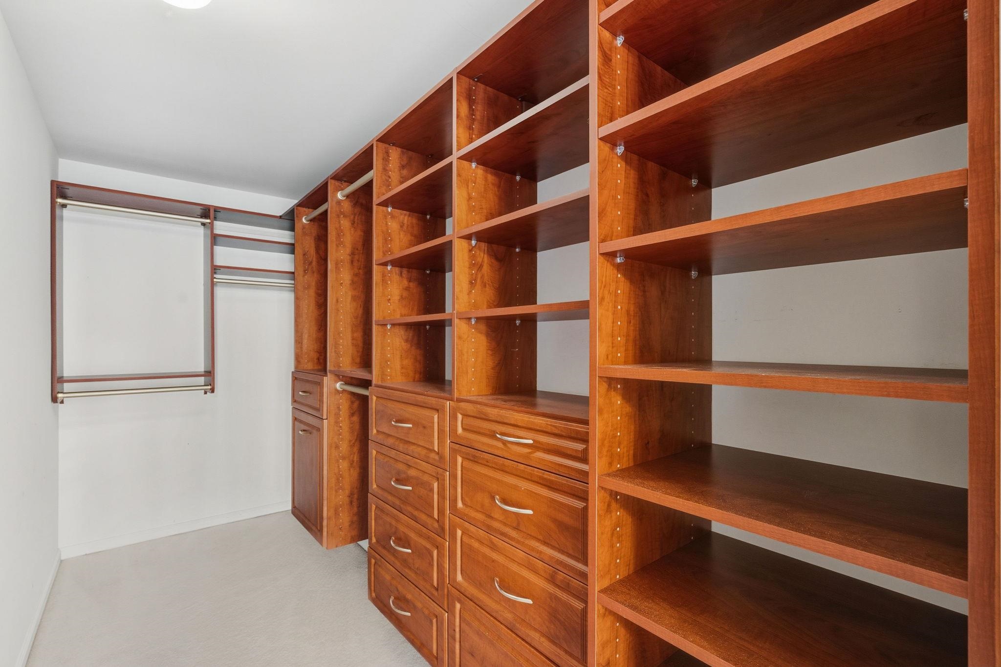 108 RIVERWALK WAY