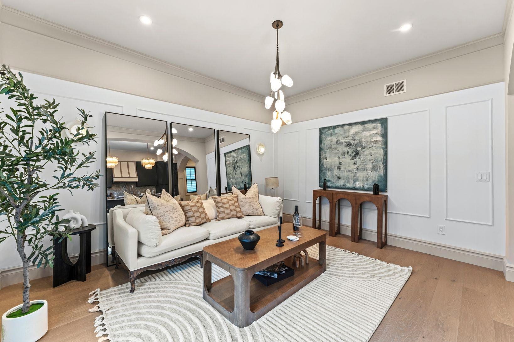 83 LIBERTY PL Unit: 1