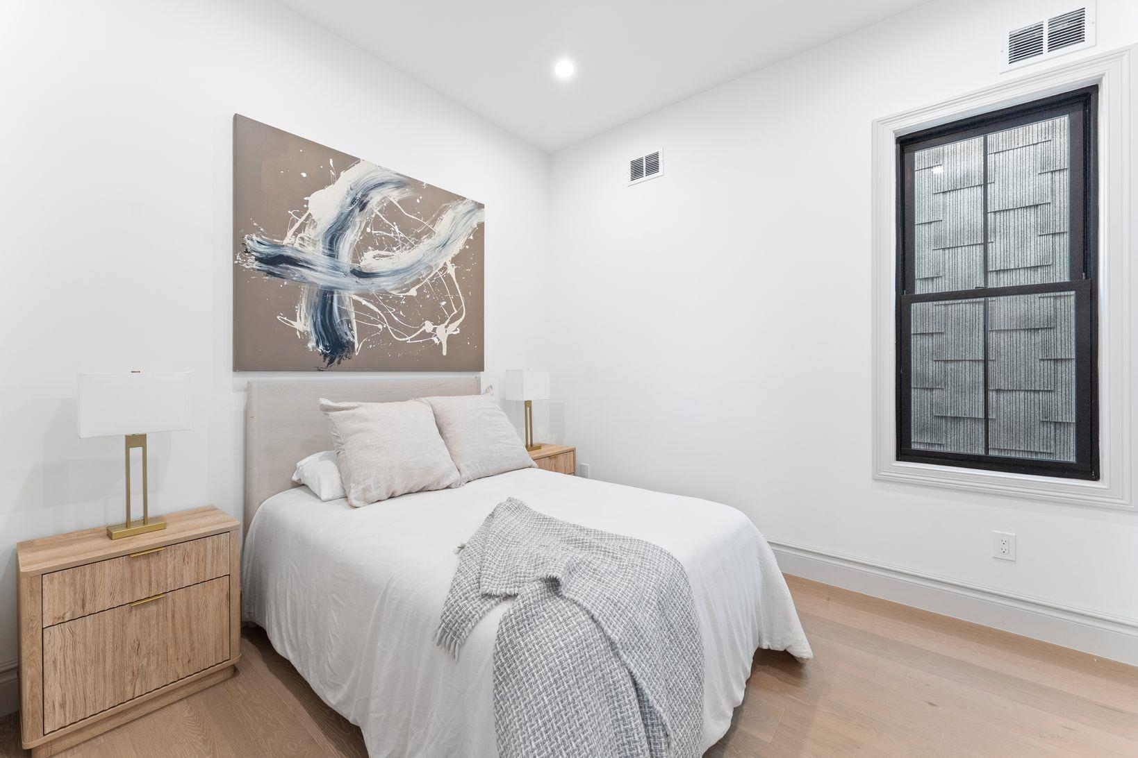 83 LIBERTY PL Unit: 2