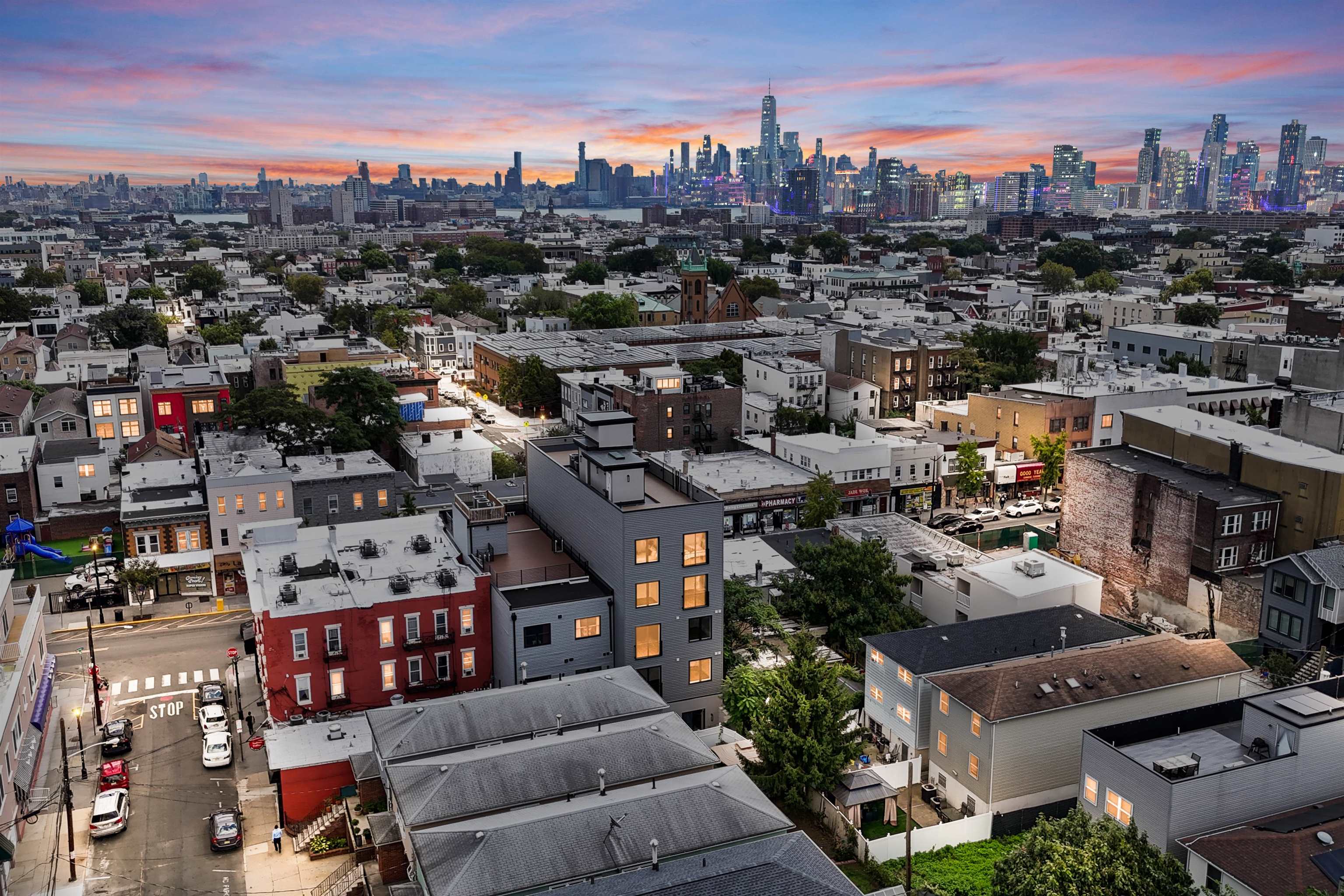 433 CENTRAL AVE Unit: Penthouse 4