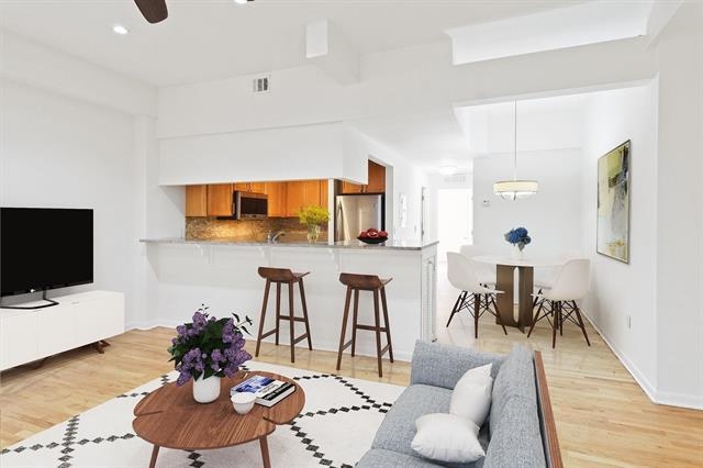 187 WAYNE ST Unit: 302C