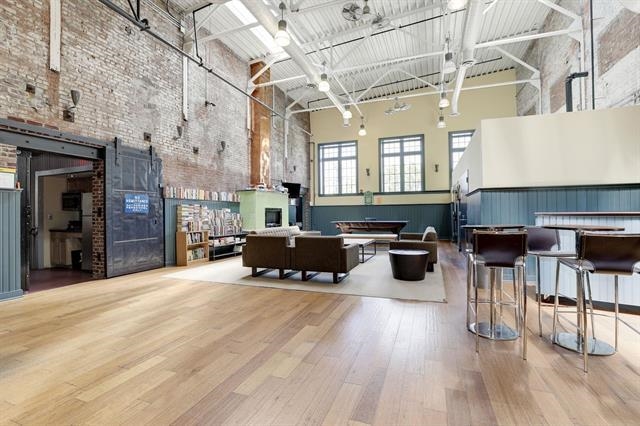 187 WAYNE ST Unit: 302C