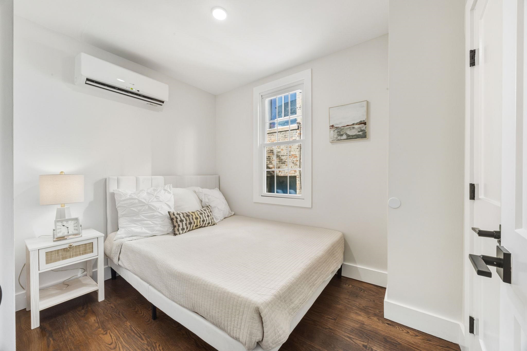 203 3RD ST Unit: 4