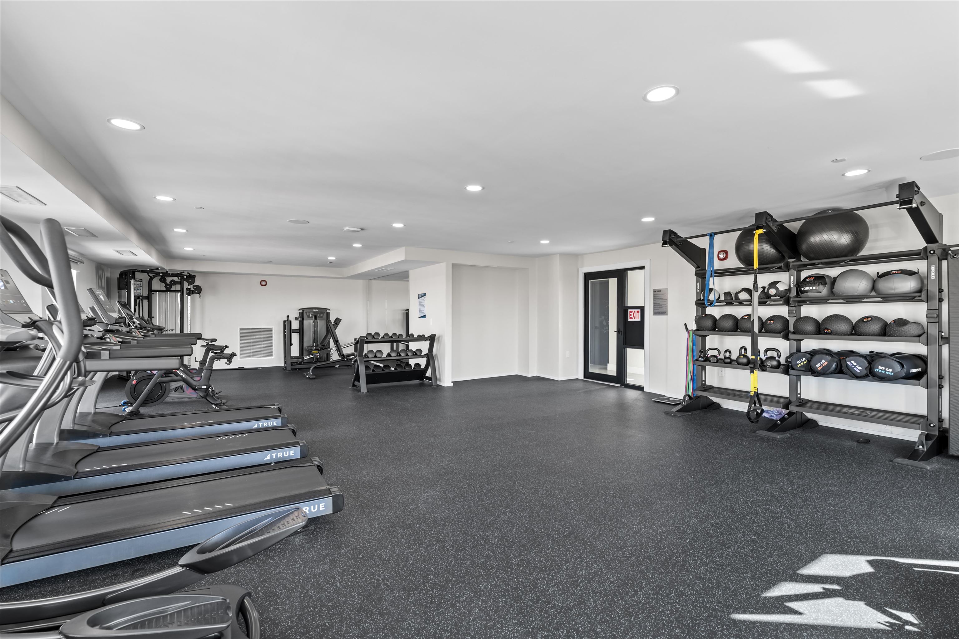 161 VAN WAGENEN AVE Unit: 1205