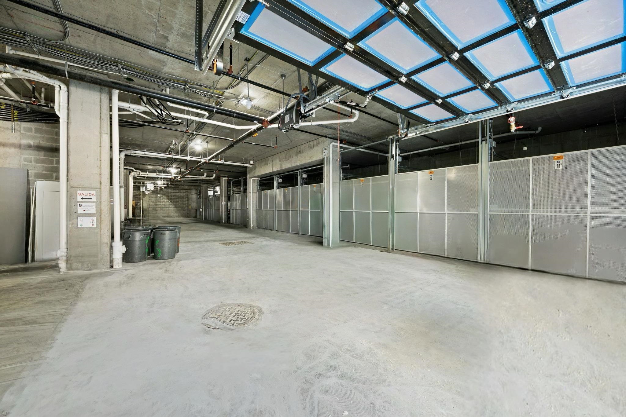 139 CHRISTOPHER COLUMBUS DR Unit: 508