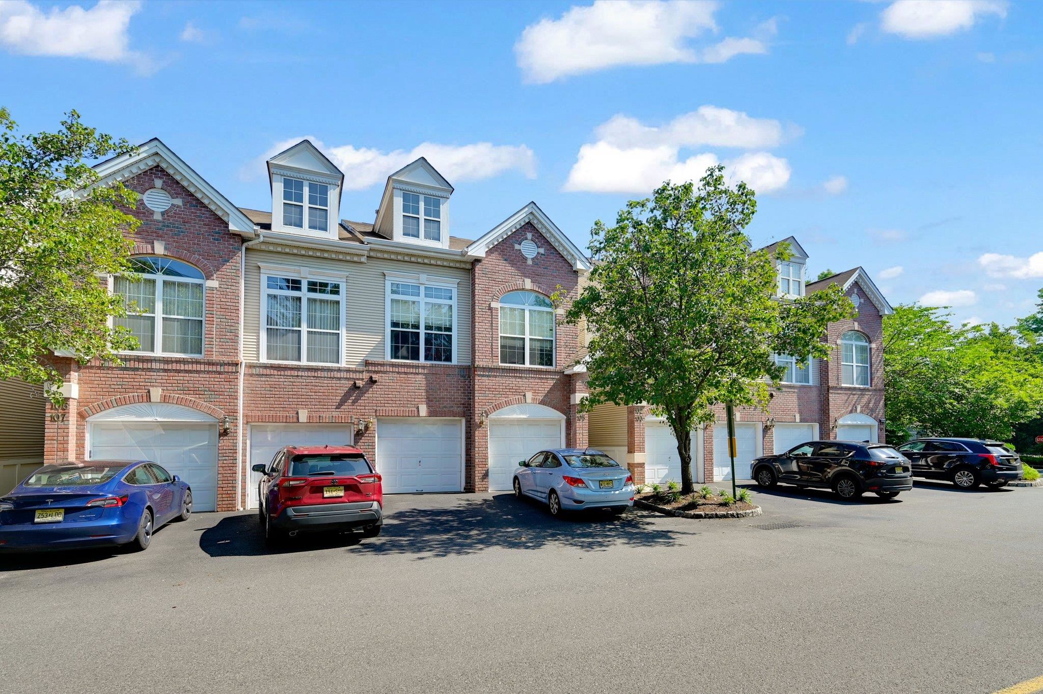 104 PEBBLEBROOK DRIVE
