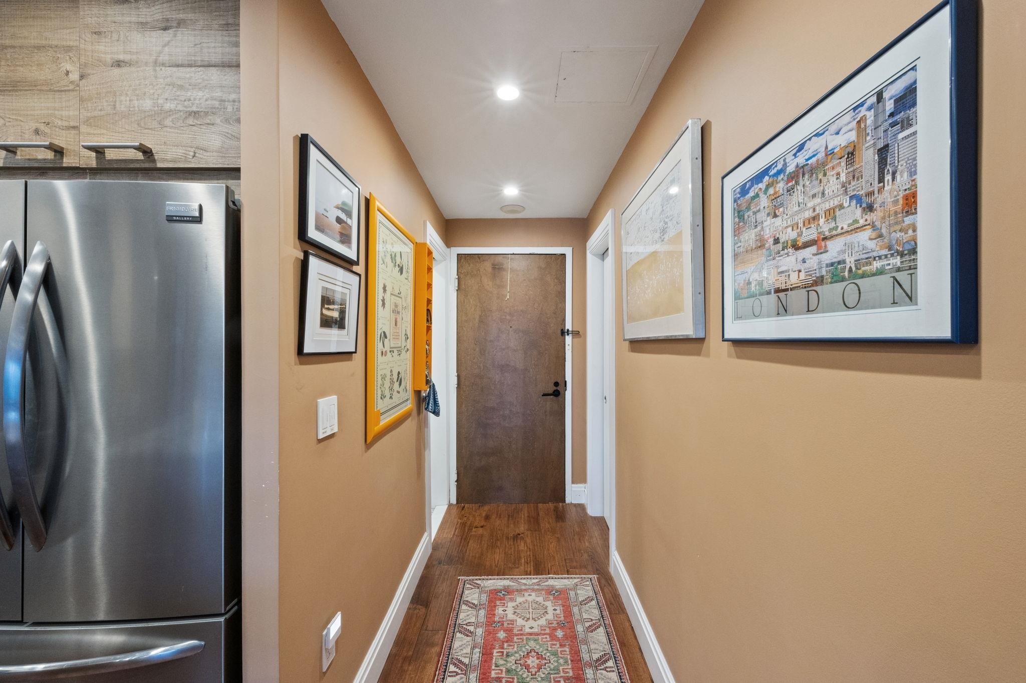 1 GREENE ST Unit: 704